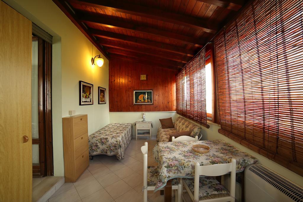 Albergo Il Gufo Парма Екстериор снимка